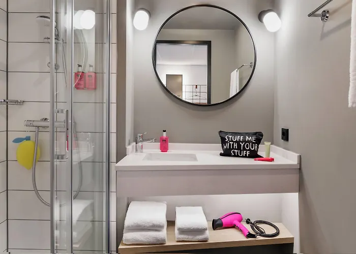 Moxy 3* Hamburgo