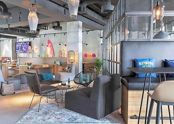 Hotel Moxy 3*